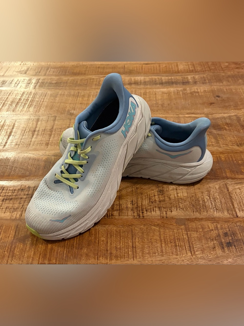 Hoka Arahi 7 Running Shoes